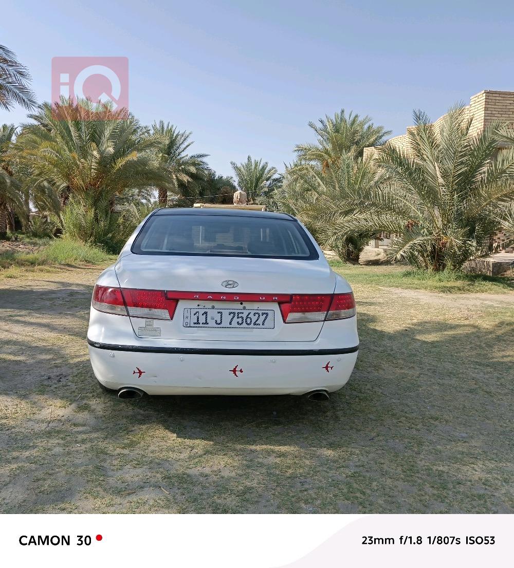هيونداي أزيرا